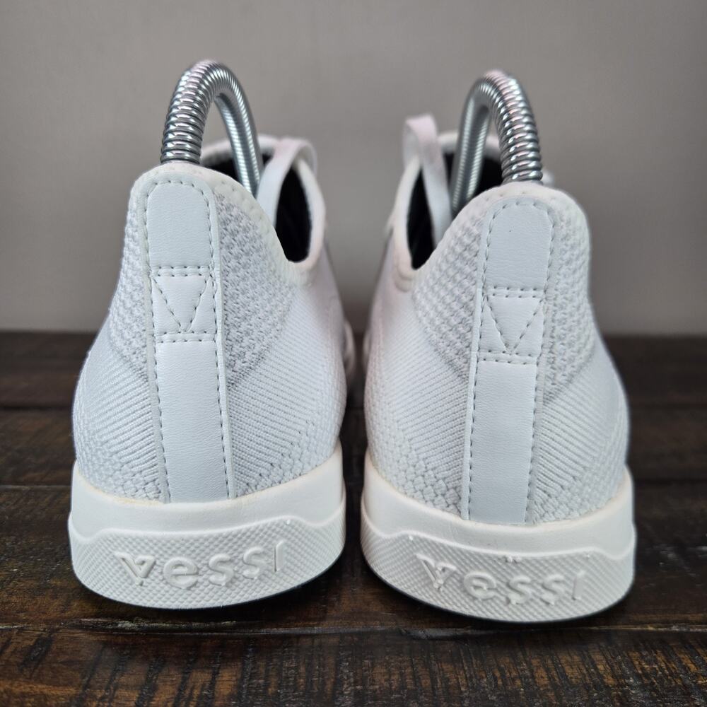 NEW Vessi Weekend Sneaker Mens Size 7 Waterproof Shoes Marble White - Picture 4 of 13